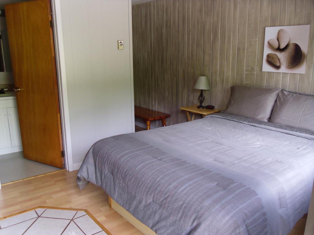 توبيرموري Peacock Villa Motel الغرفة الصورة